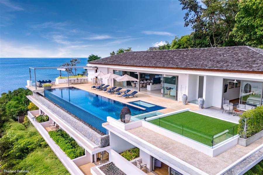 Our pick of the 10 best family villas in Phuket — private pools, beachfront, multiple bedrooms and full staff. 20+ years arranging Phuket family stays.