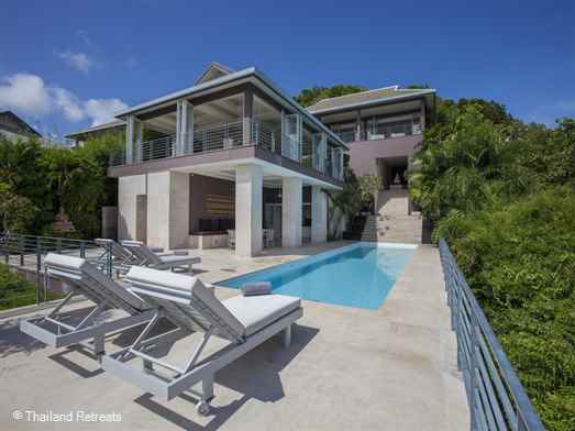 <p>Baan Fan Noi is a beautiful 3-4 bedroom contemporary villa located on a hillside above Chaweng Bay, offering breathtaking views just 5 minutes from the vibrant Chaweng area. Enjoy exclusive use of the villa with reduced nightly rates for 3-bedroom occupancy.</p>
