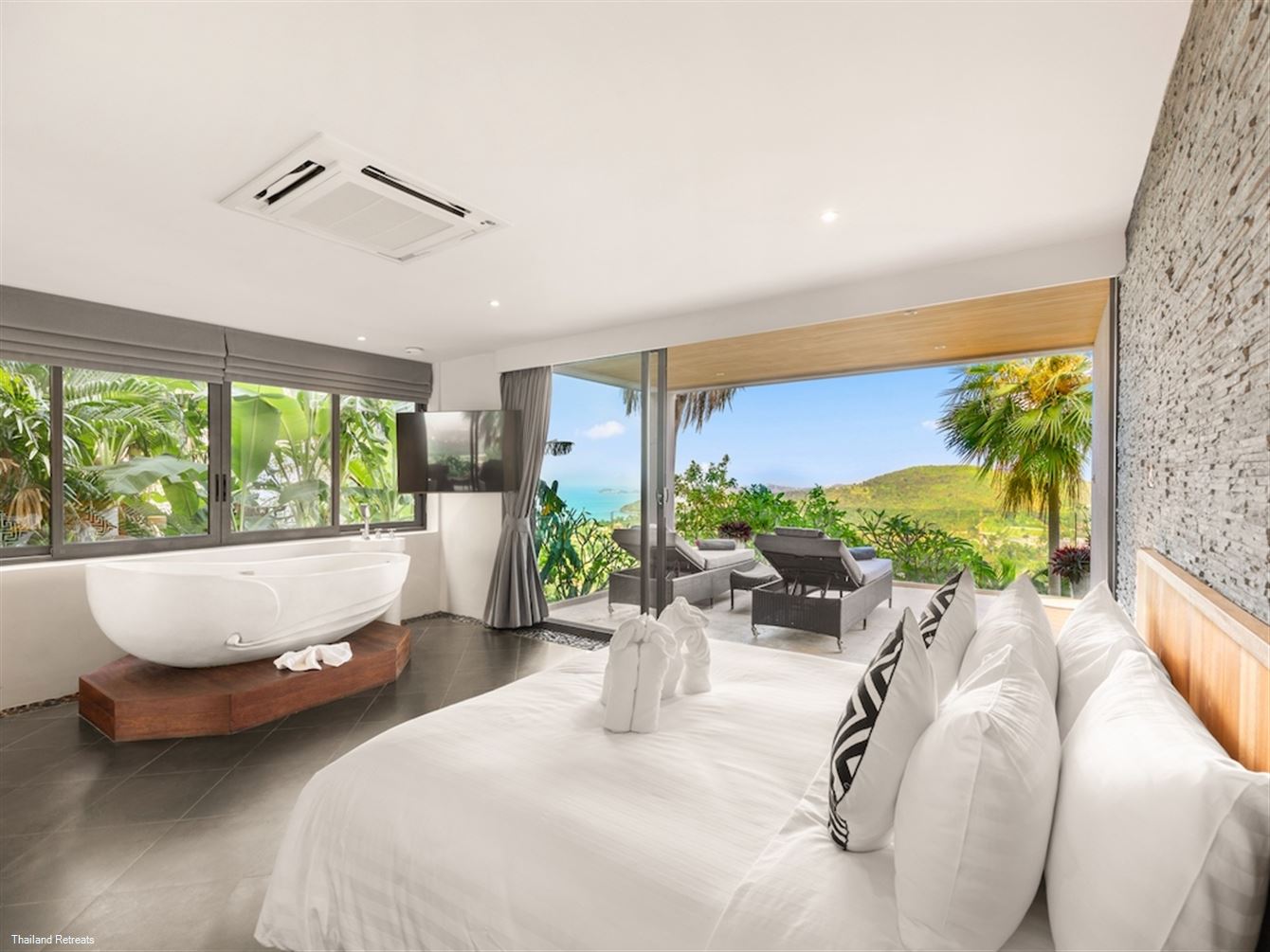 Villa Firefly