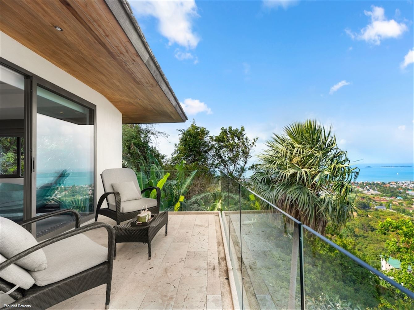 Villa Firefly