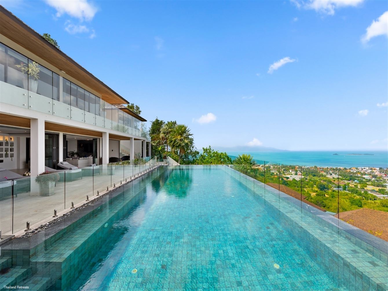 Villa Firefly