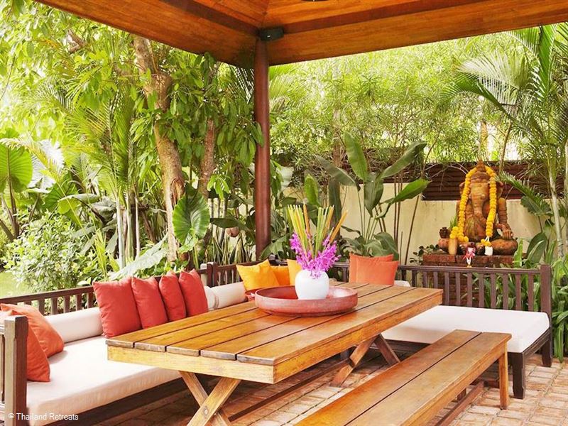 Baan Rattana Thep