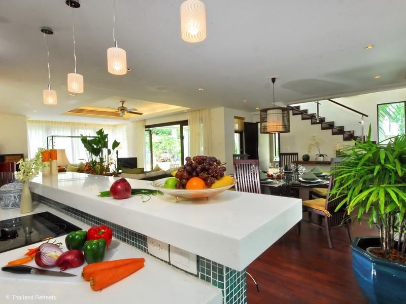 Heliconia pool Villa