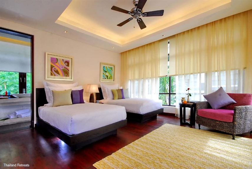 Heliconia pool Villa