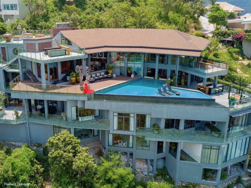 Villa Skyfall