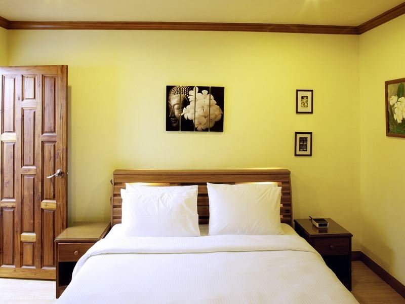 Thara Bayview villa