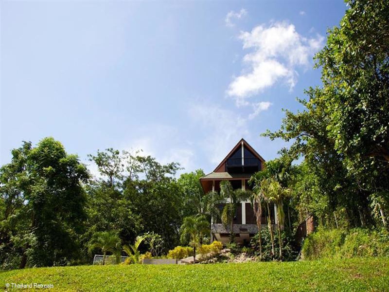 Thara Bayview villa