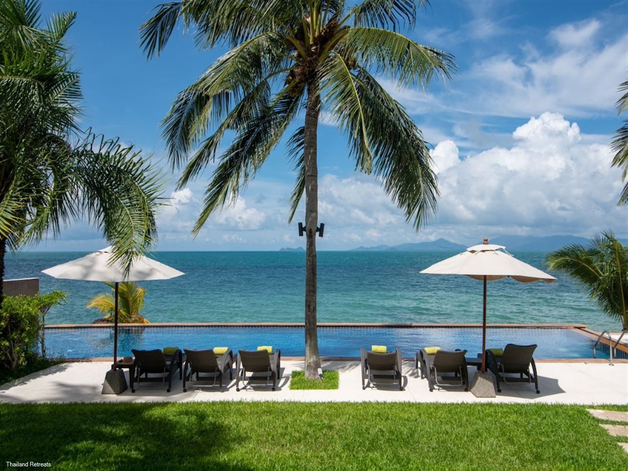 The Lotus Beach villa