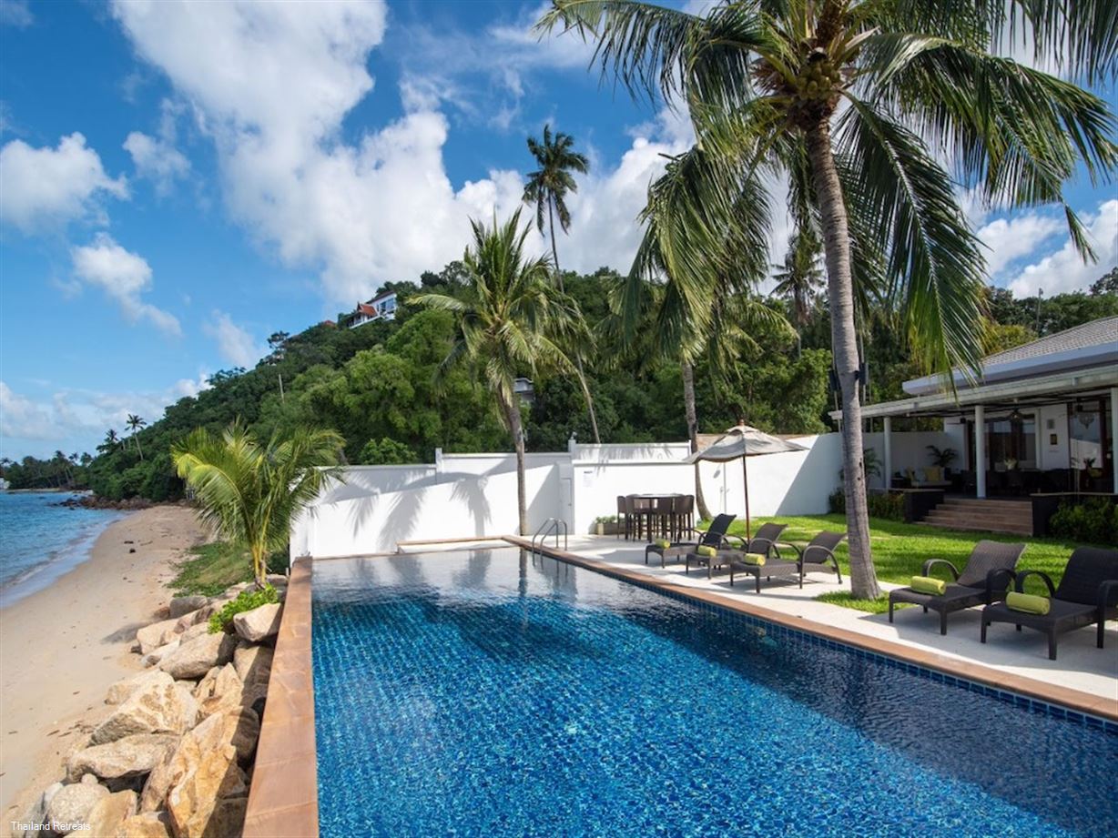 The Lotus Beach villa