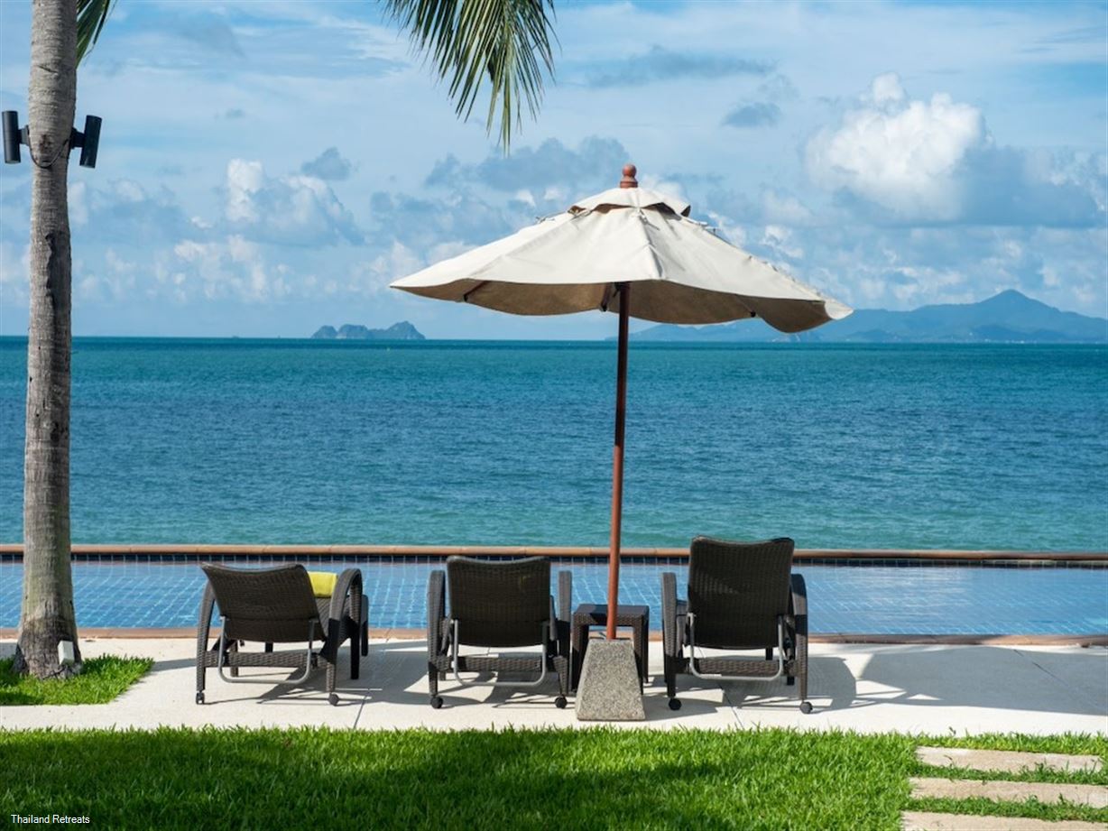 The Lotus Beach villa