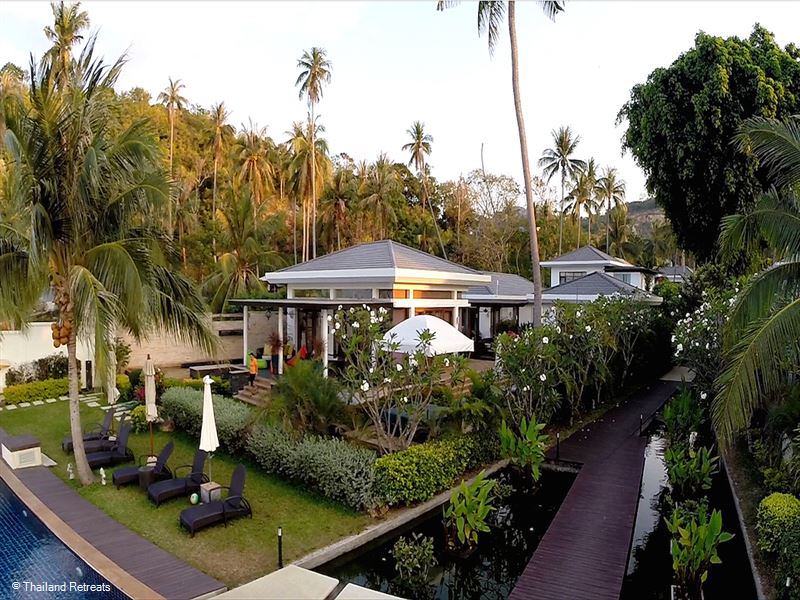 The Lotus Beach villa