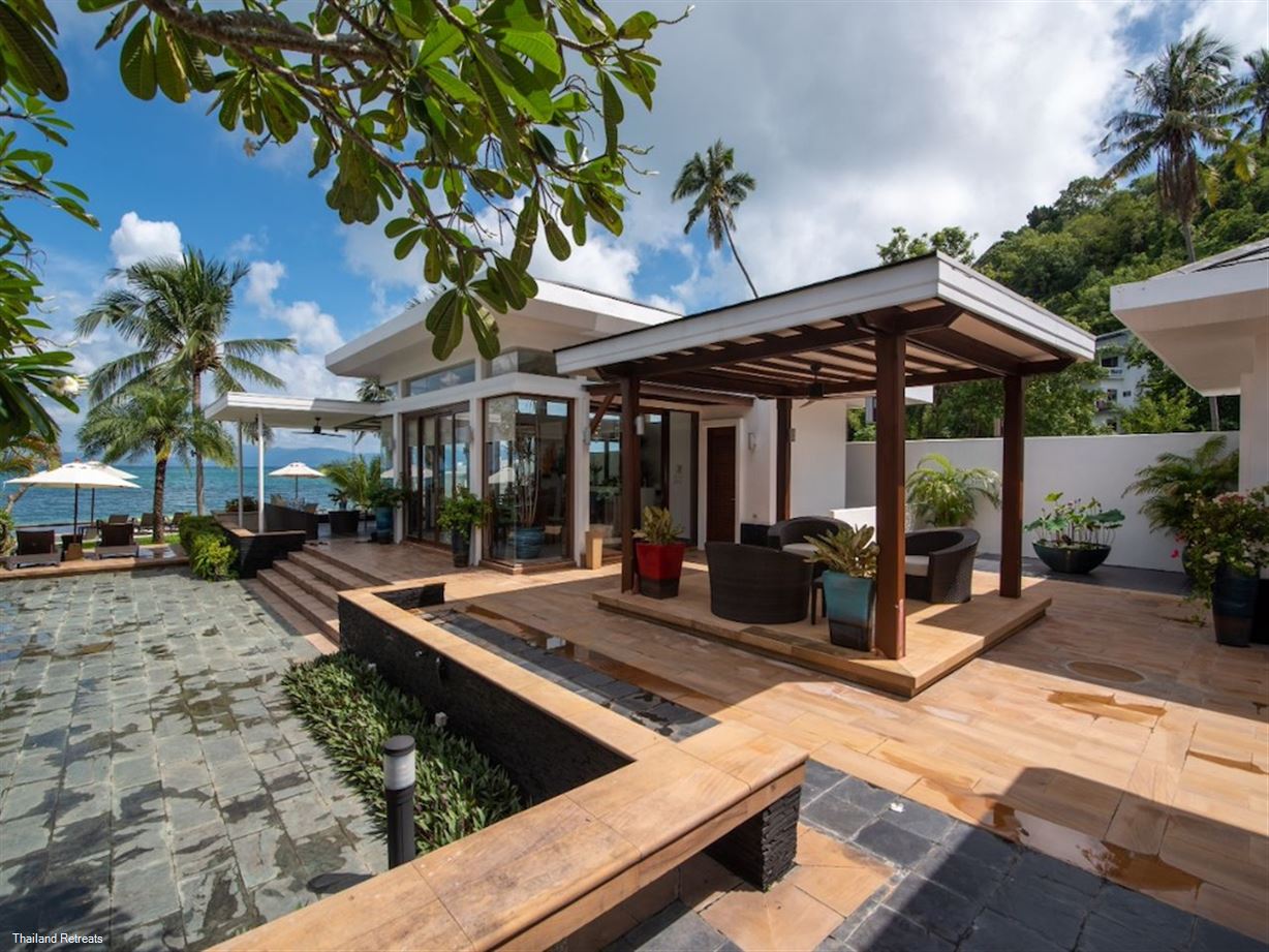 The Lotus Beach villa