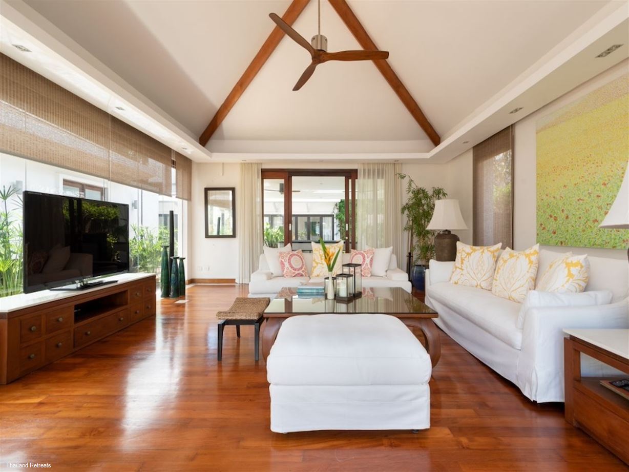 The Lotus Beach villa