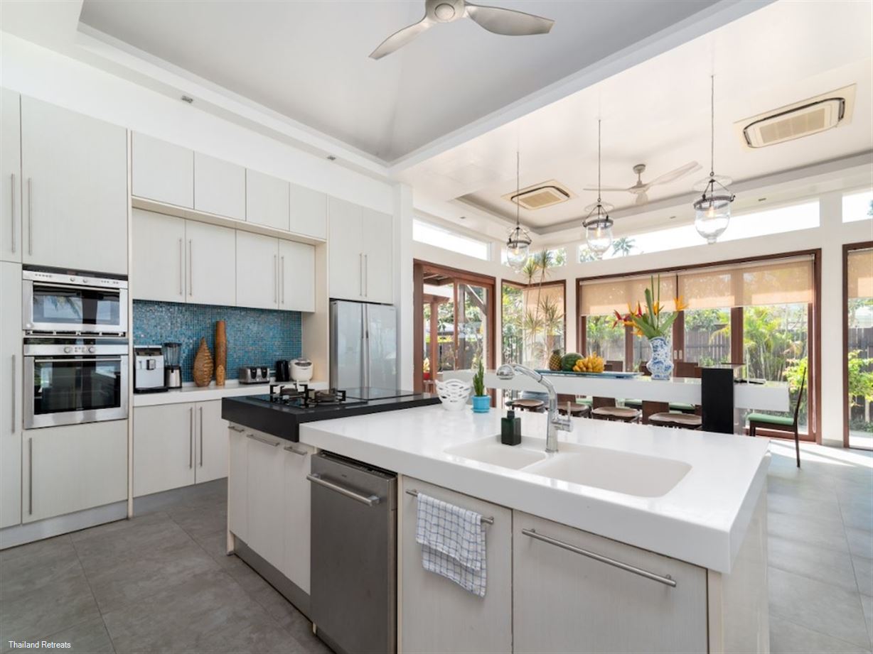 The Lotus Beach villa