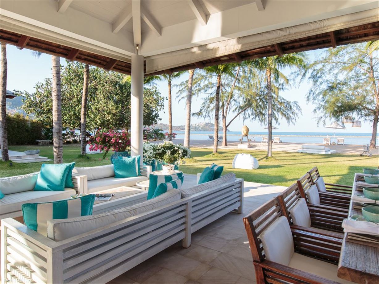 Mia Beach Villa