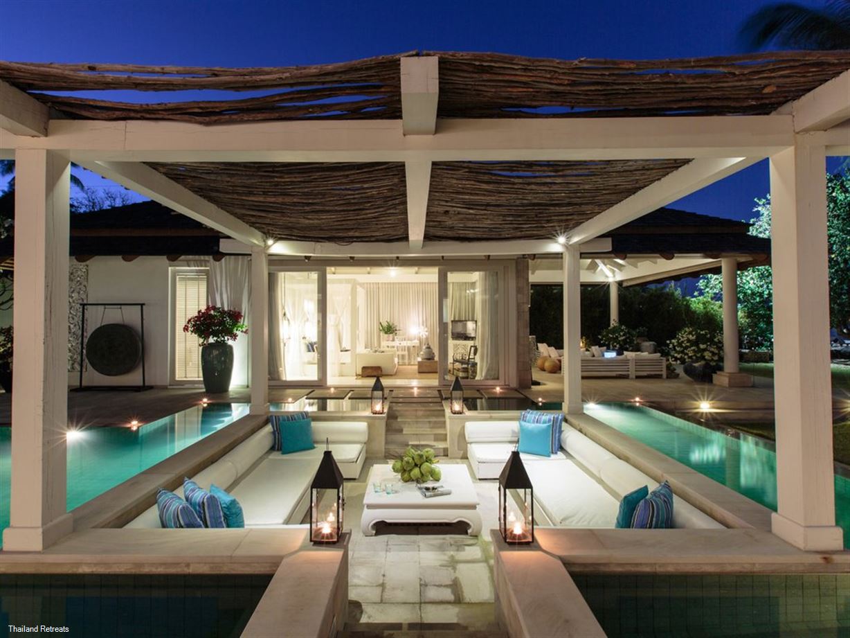 Mia Beach Villa