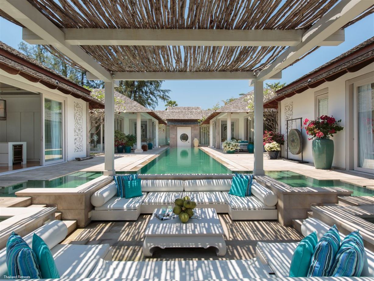 Mia Beach Villa