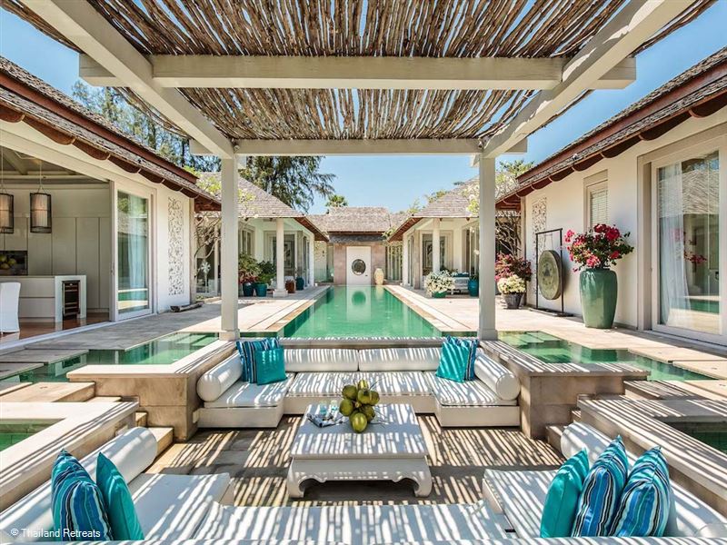 Mia Beach Villa