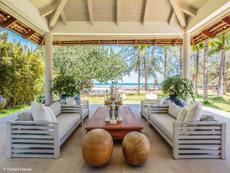 Mia Beach Villa