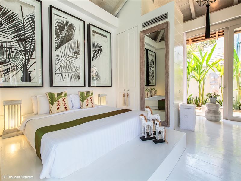 Mia Beach Villa