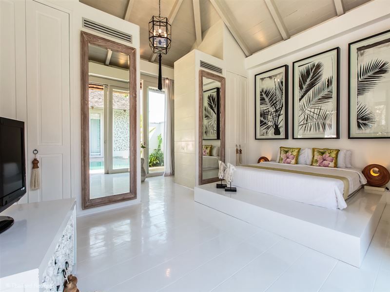 Mia Beach Villa