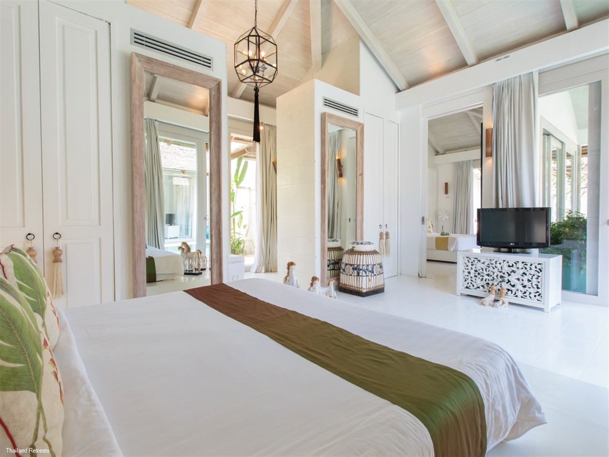 Mia Beach Villa