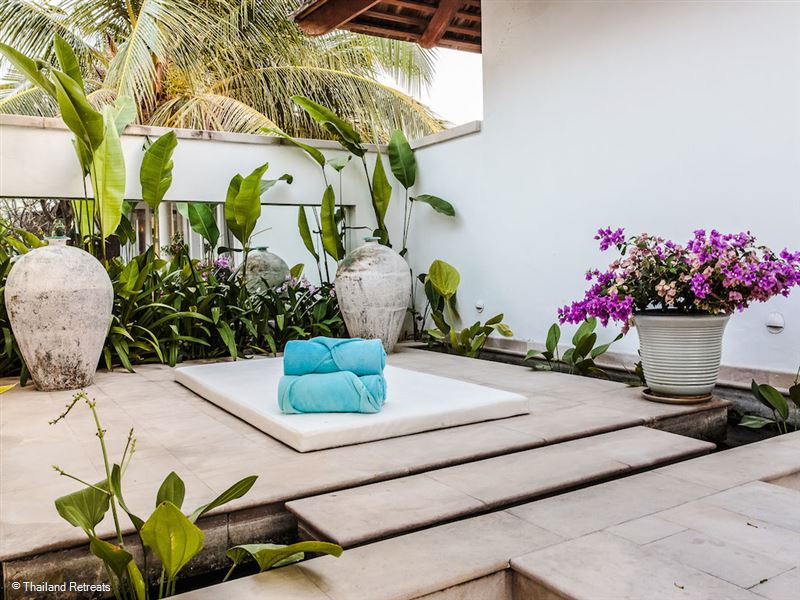 Mia Beach Villa