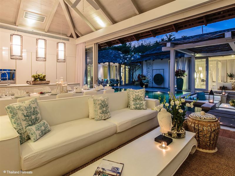 Mia Beach Villa
