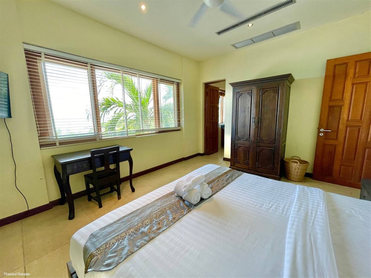 Baan Talay Sai