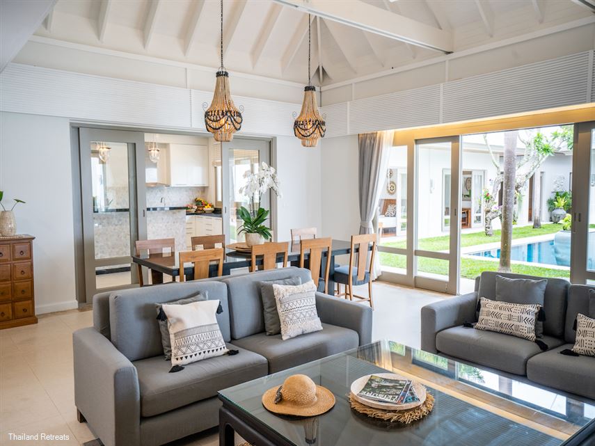 Villa Waterlily