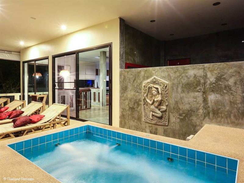 Charu Bay Villa