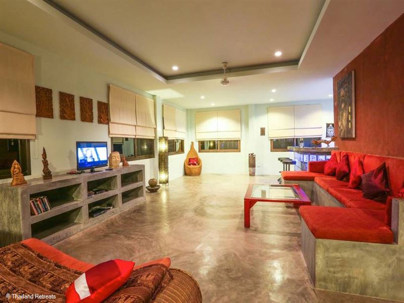 Charu Bay Villa