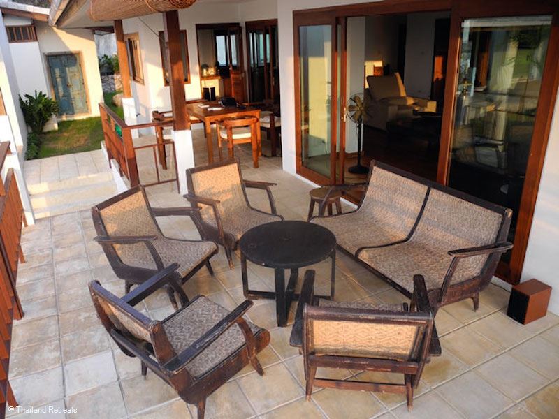 Lord Jim's Retreat