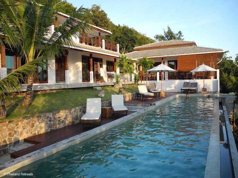 Lord Jim's Retreat