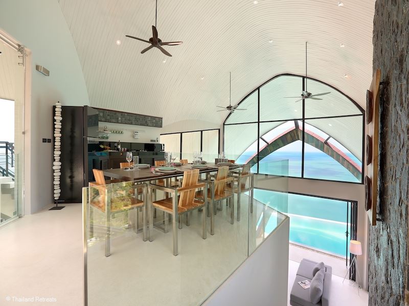 Villa Moonshadow