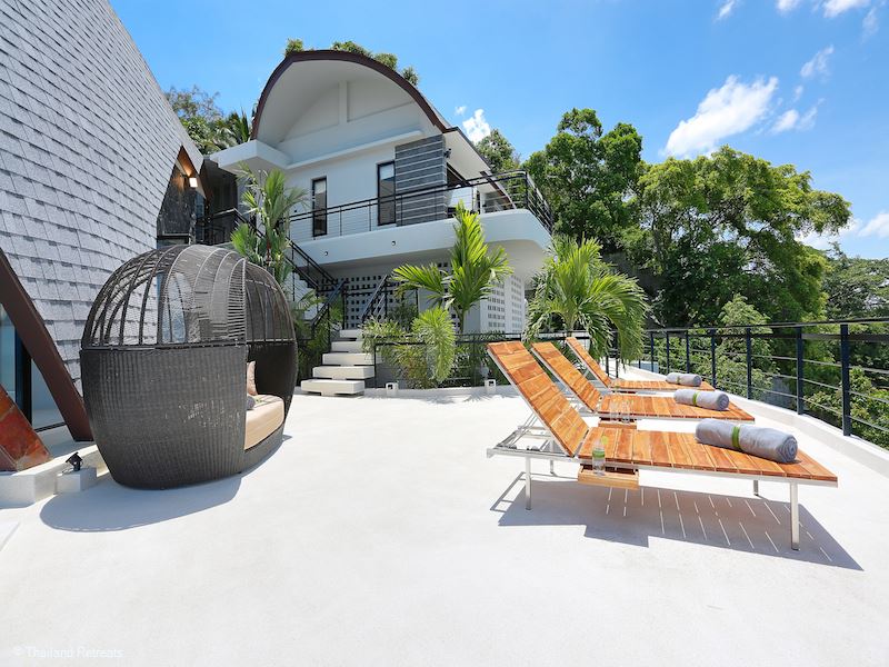 Villa Moonshadow