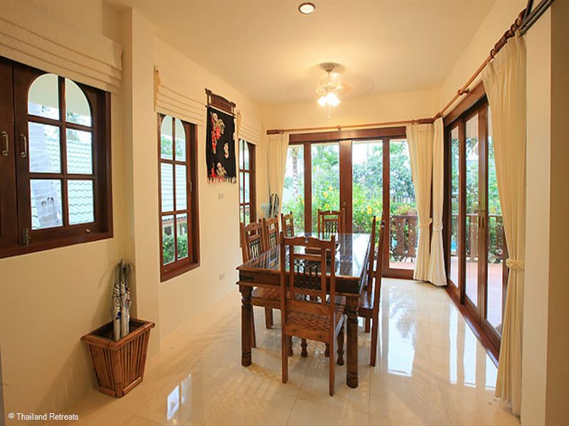 Idyllic Grand Villas