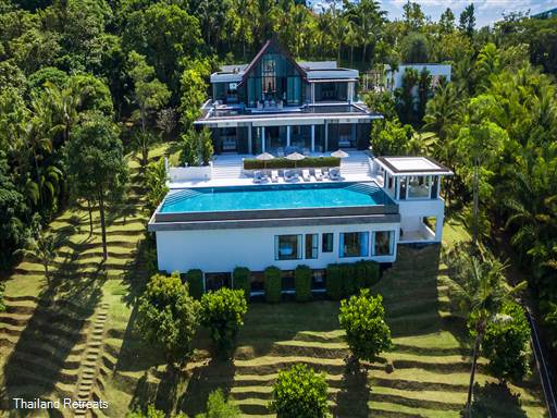 <p>Ocean's 11 is a 6 bedroom luxury Phuket villa enclaved in a private ultra high-end community on a peninsula on the quiet east coast. Has an expansive 26m swimming pool, cinema and fitness room overlooking the Andaman Sea and Phang Na Bay.</p>