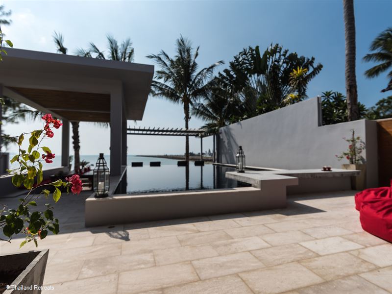 Villa Red