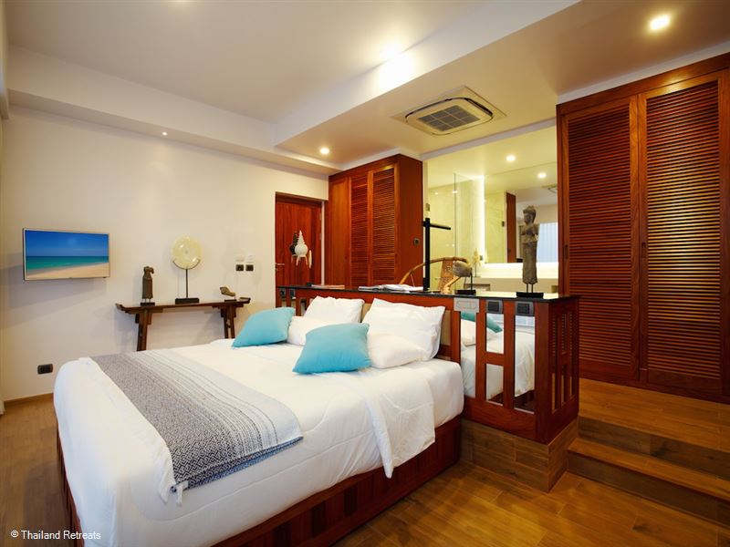 Bluesiam Villa