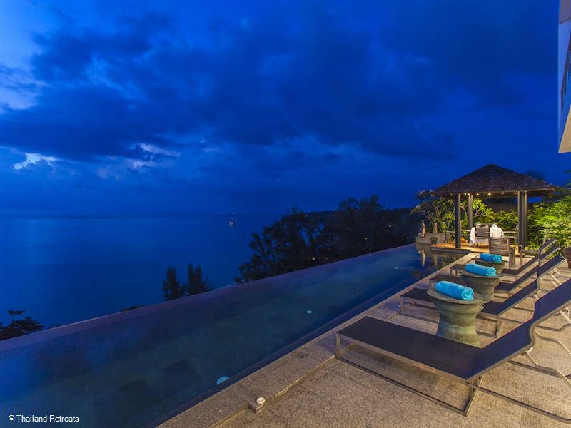 Bluesiam Villa
