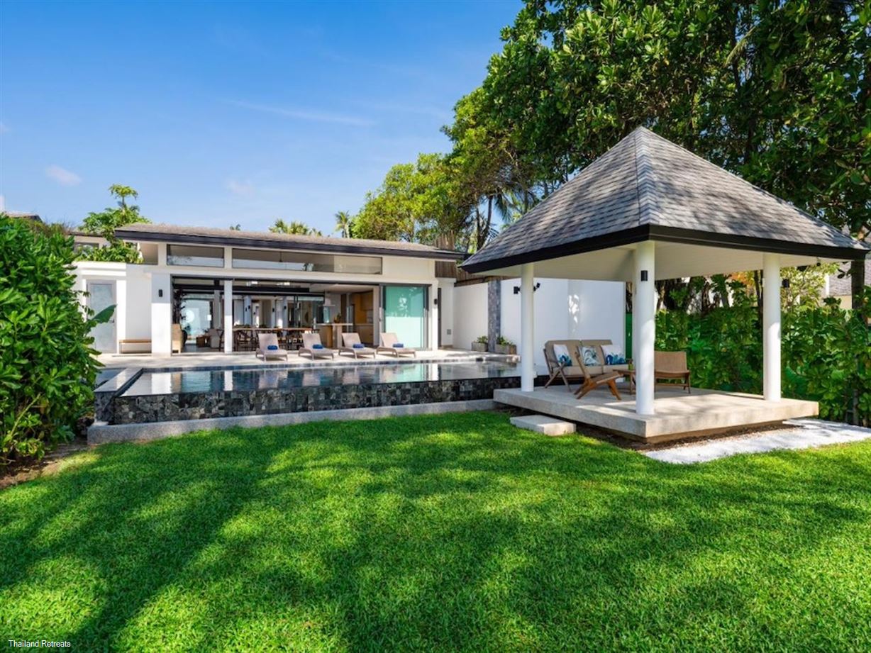 Twin Villas Natai