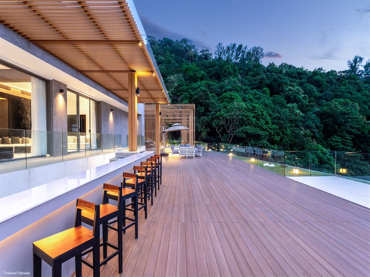 The Aquila Villa