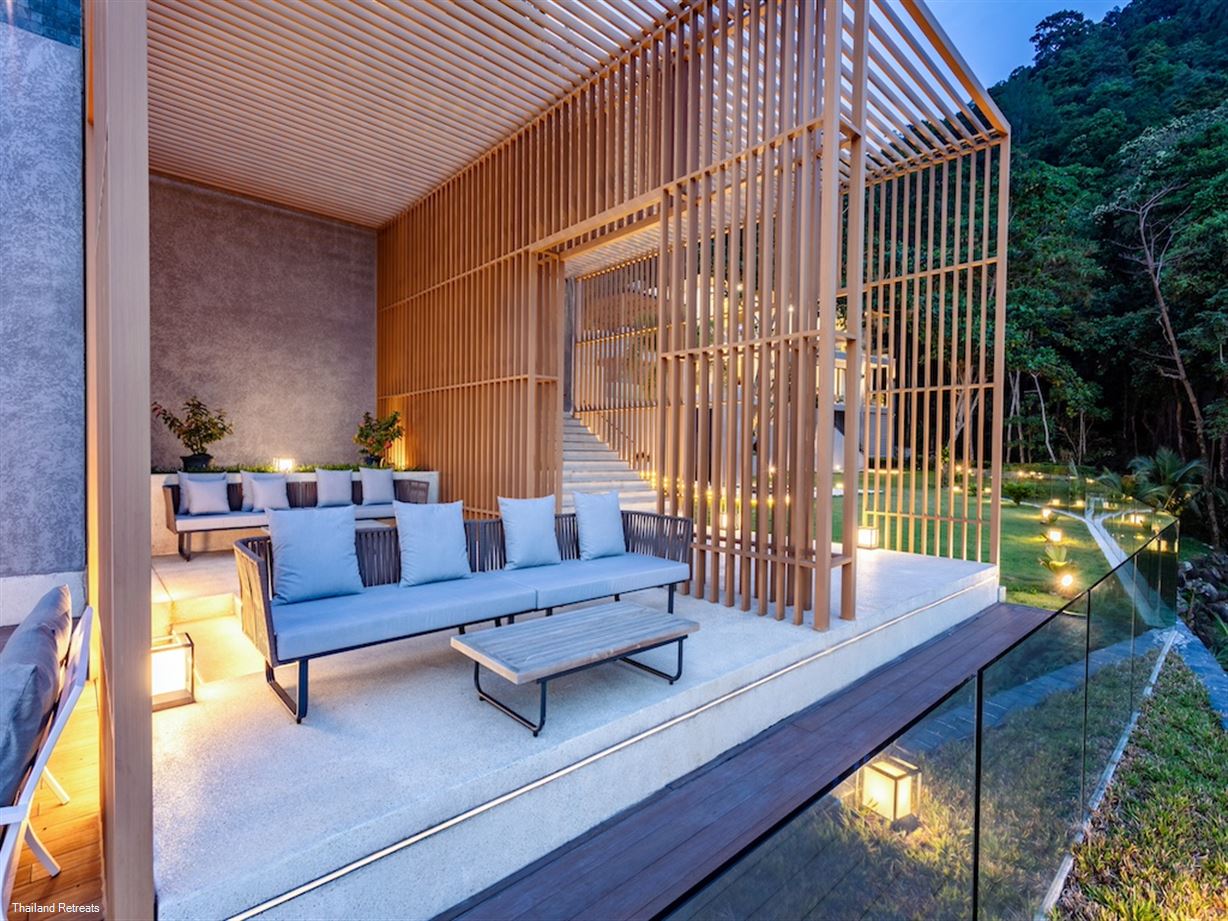 The Aquila Villa