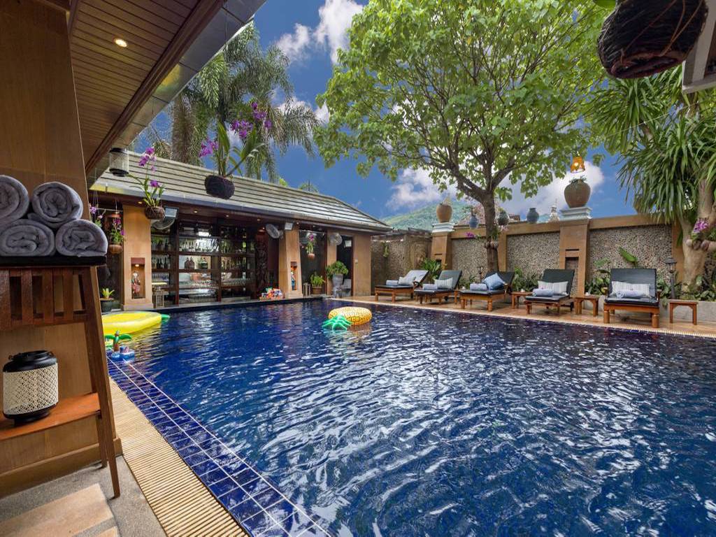 Talay NaiHarn Villa