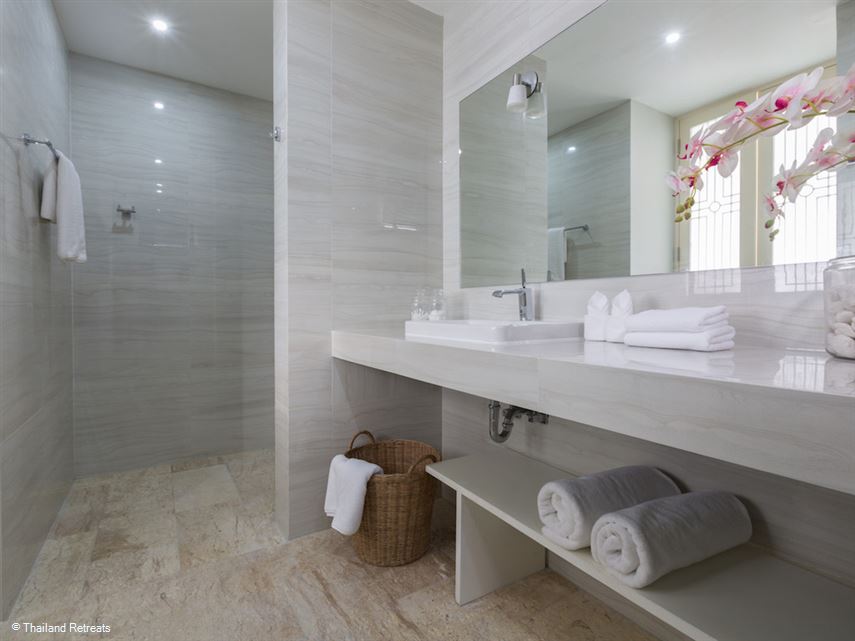 Villa Saam at Skye Beach Villas
