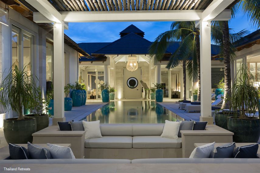 Mia Palm Villa