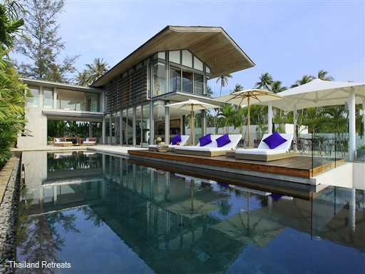 <p>Sava Villa Roxo is an ultramodern, four-bedroom luxury villa with ocean views, just steps from beautiful Natai Beach. Set within a secure environment, the villa is located just 30 minutes from Phuket airport, offering a perfect blend of comfort and style for your tropical getaway.</p>