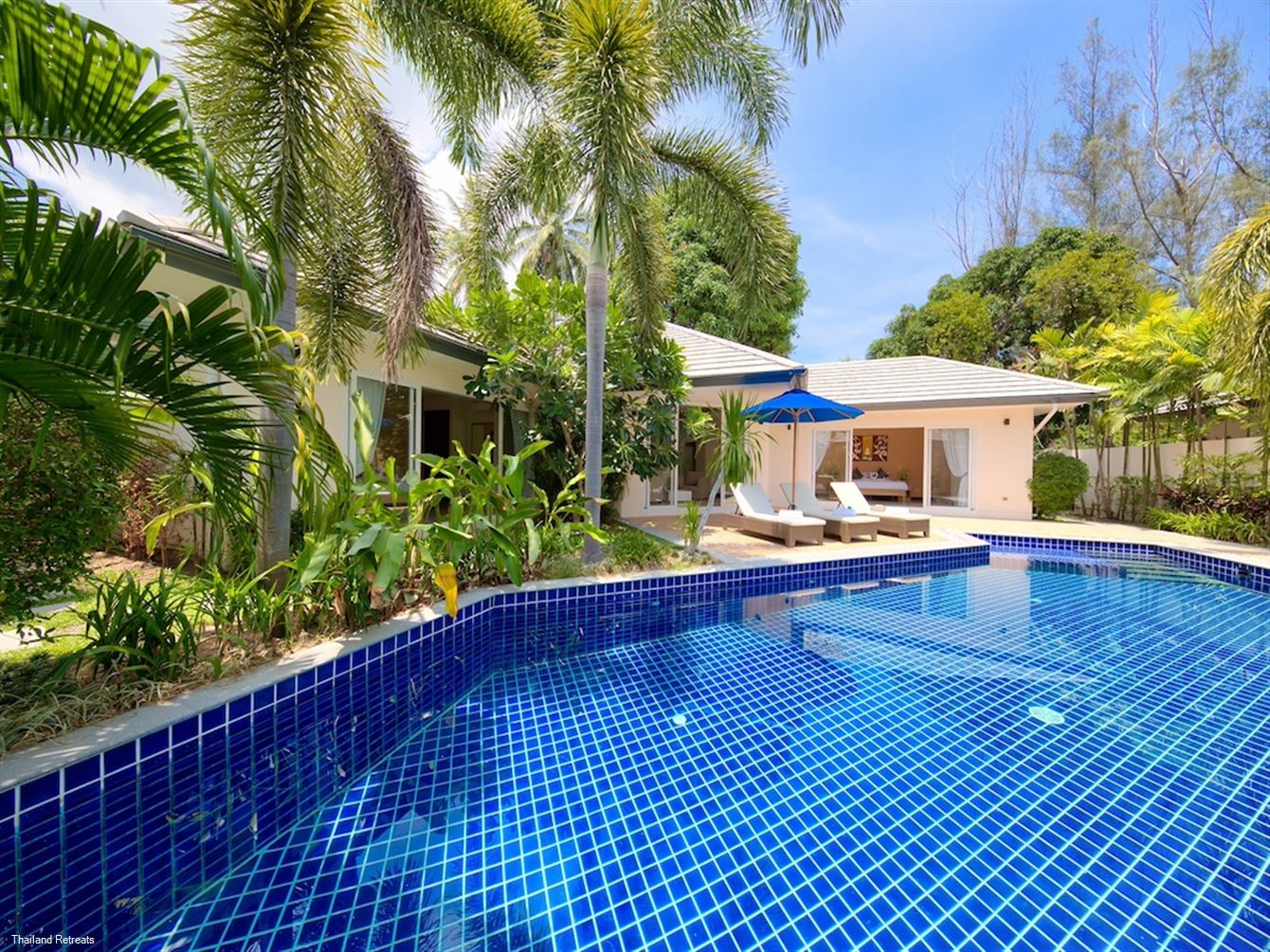 Baan Rim Talay