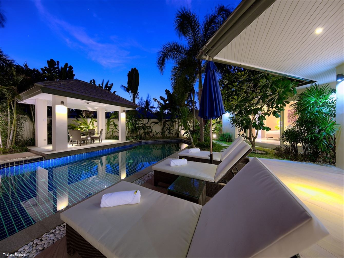 Baan Rim Talay